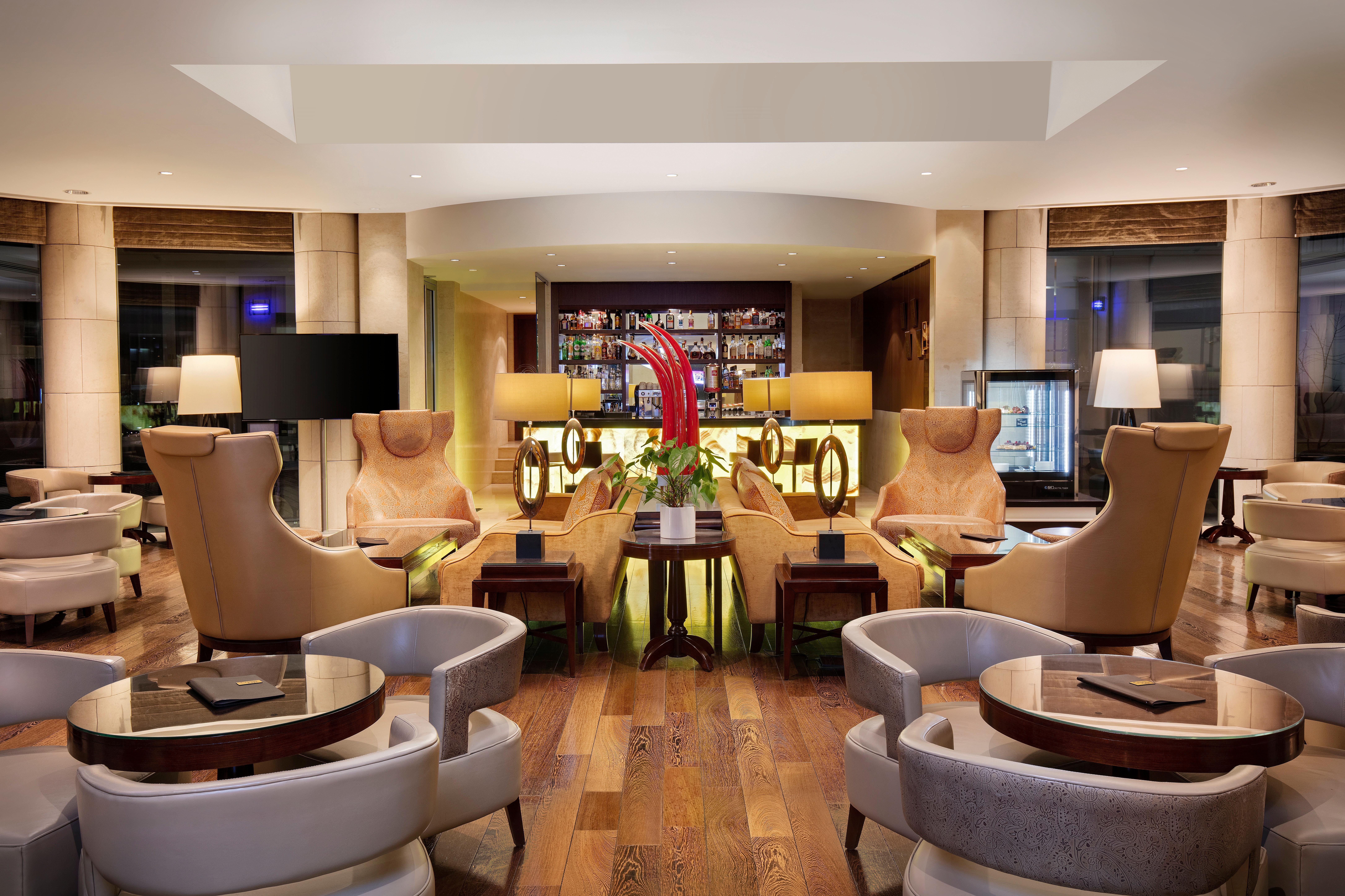 คราวน์ พลาซา บูคาเรสต์ Hotel ภายนอก รูปภาพ
